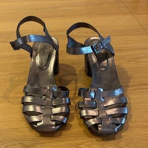 Stylish Metallic Sandals - Del Carlo